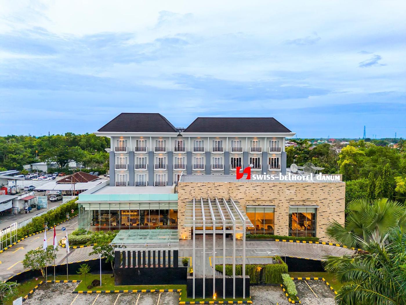 Swiss-Belhotel Danum Паланкарая Екстер'єр фото